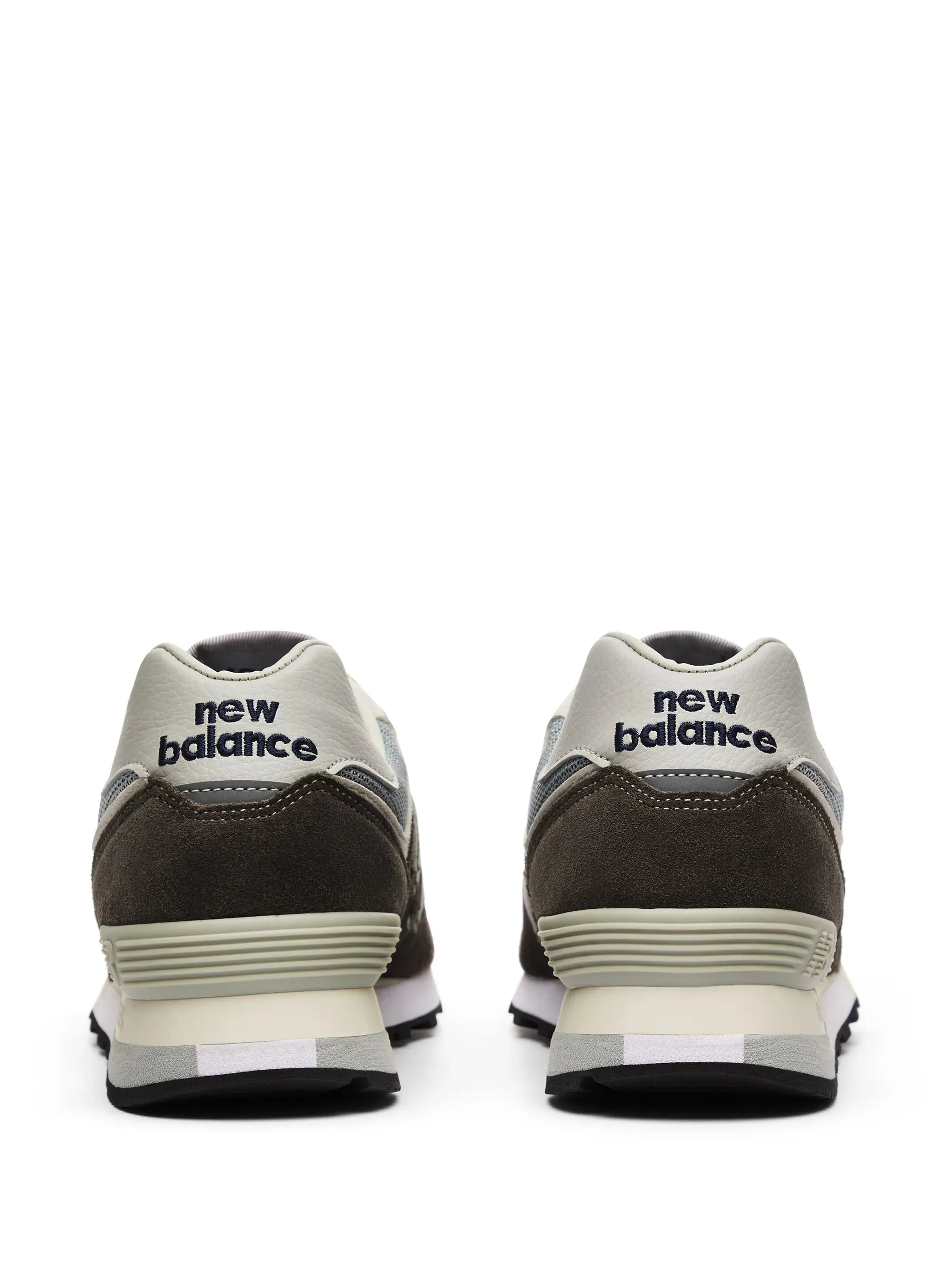 576 low-top sneakers