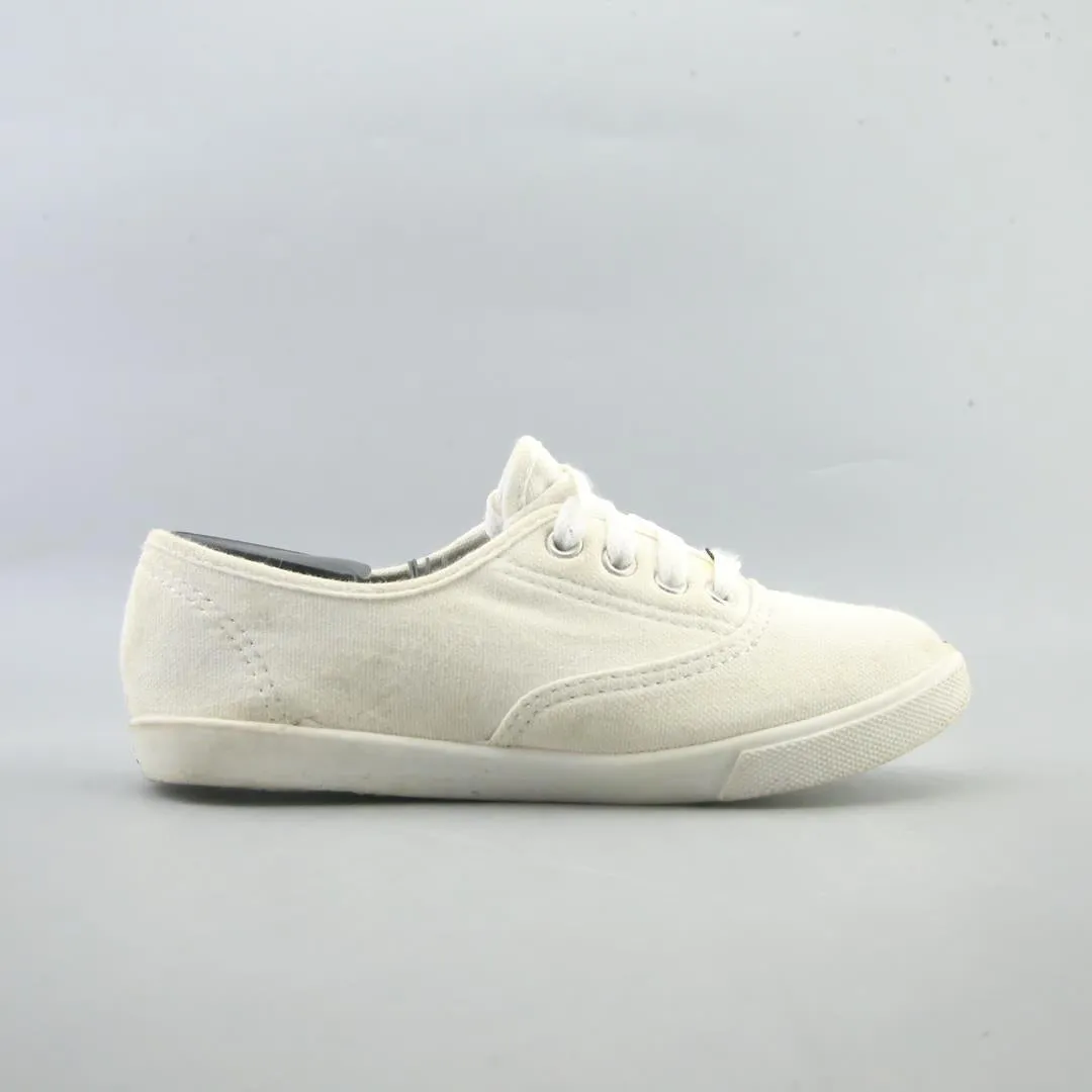 WONDER NATION MEMORY FOAM Slippers Bread