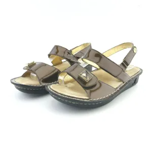 PG LITE ALEGRIA Baretraps Sandals