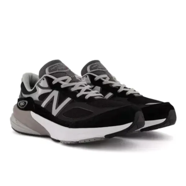 New Balance 990v6 Sneakers New Balance Women's 990 V6 Black