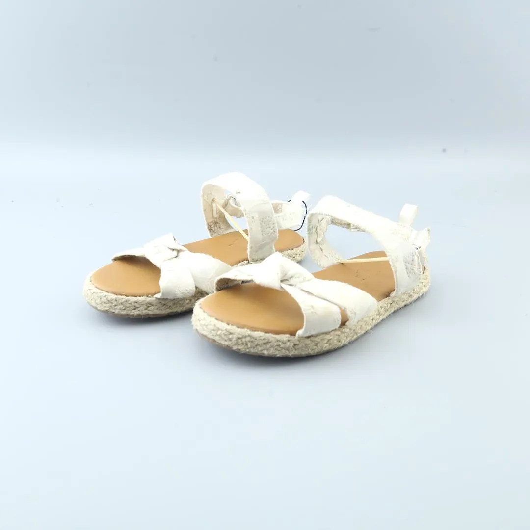 Sandals For Summer OSHKOSH B'GOSH .