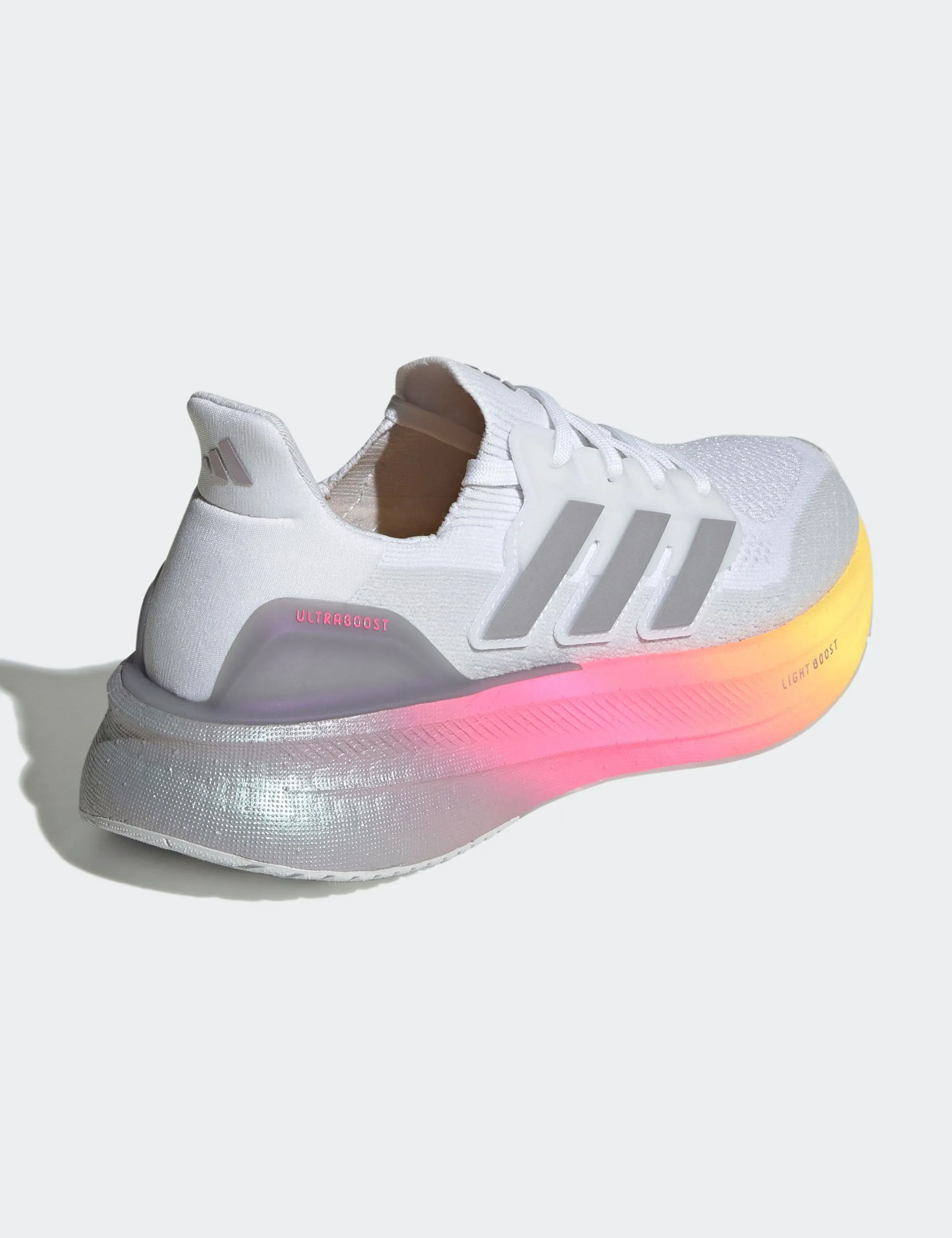 Adidas The Gravel Shoe Ultraboost 5 Shoes - Cloud White/Glory Grey/Lucid Pink