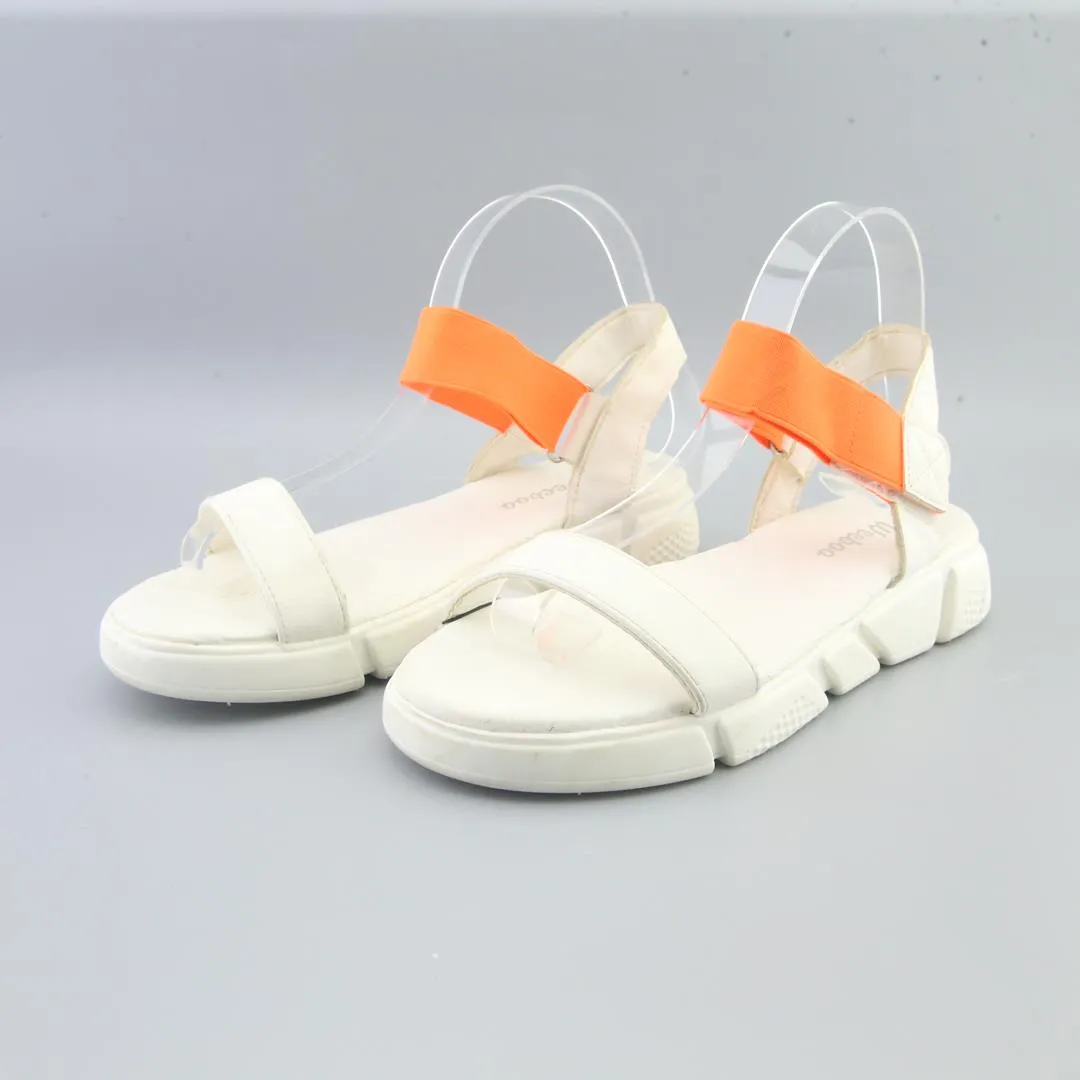 WEEBOO . Sandals Ochi Reviews