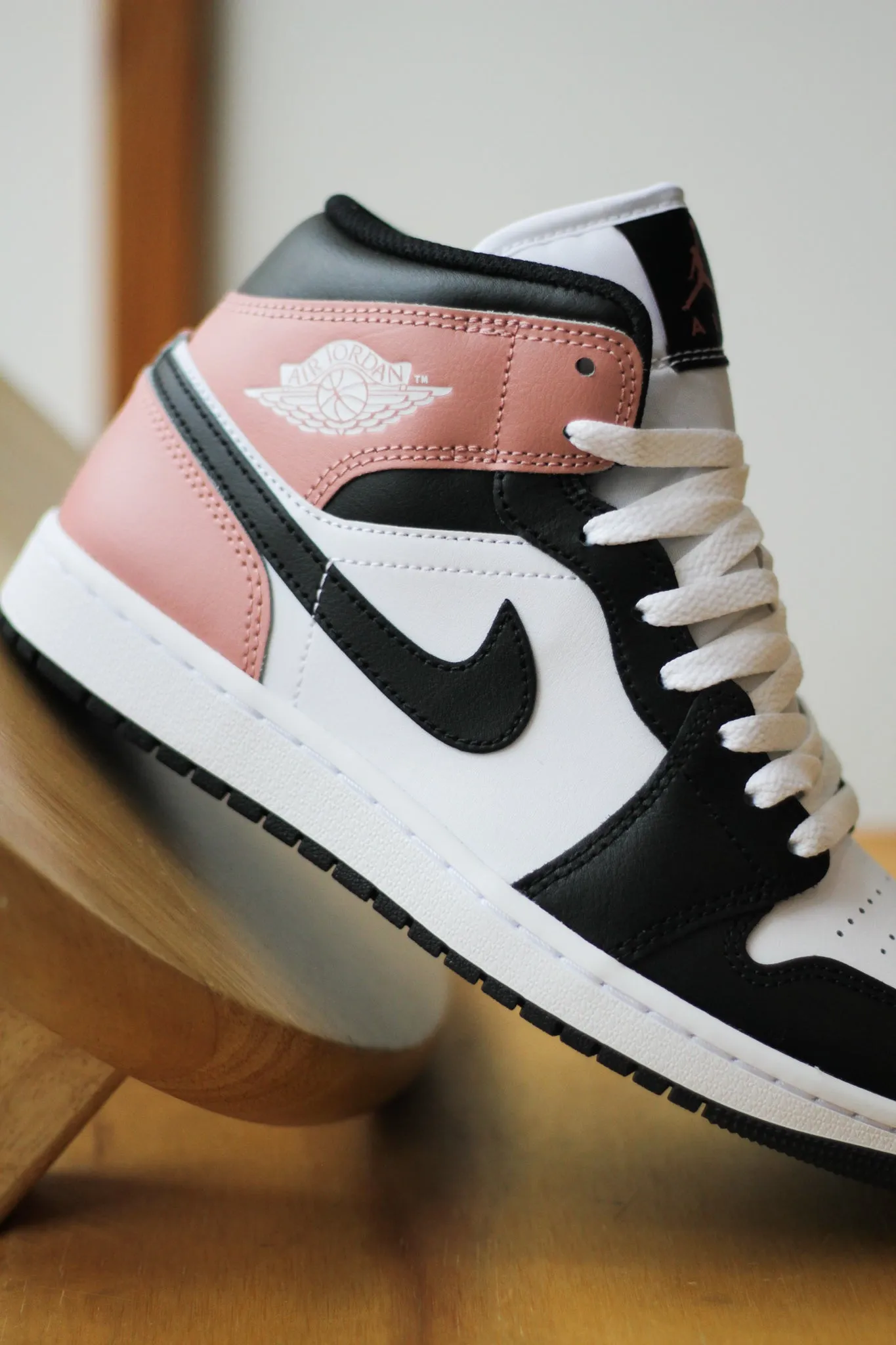 Nike Air Max Nuaxis Shoes AIR JORDAN 1 MID "WHITE/BLACK-RUST PINK"