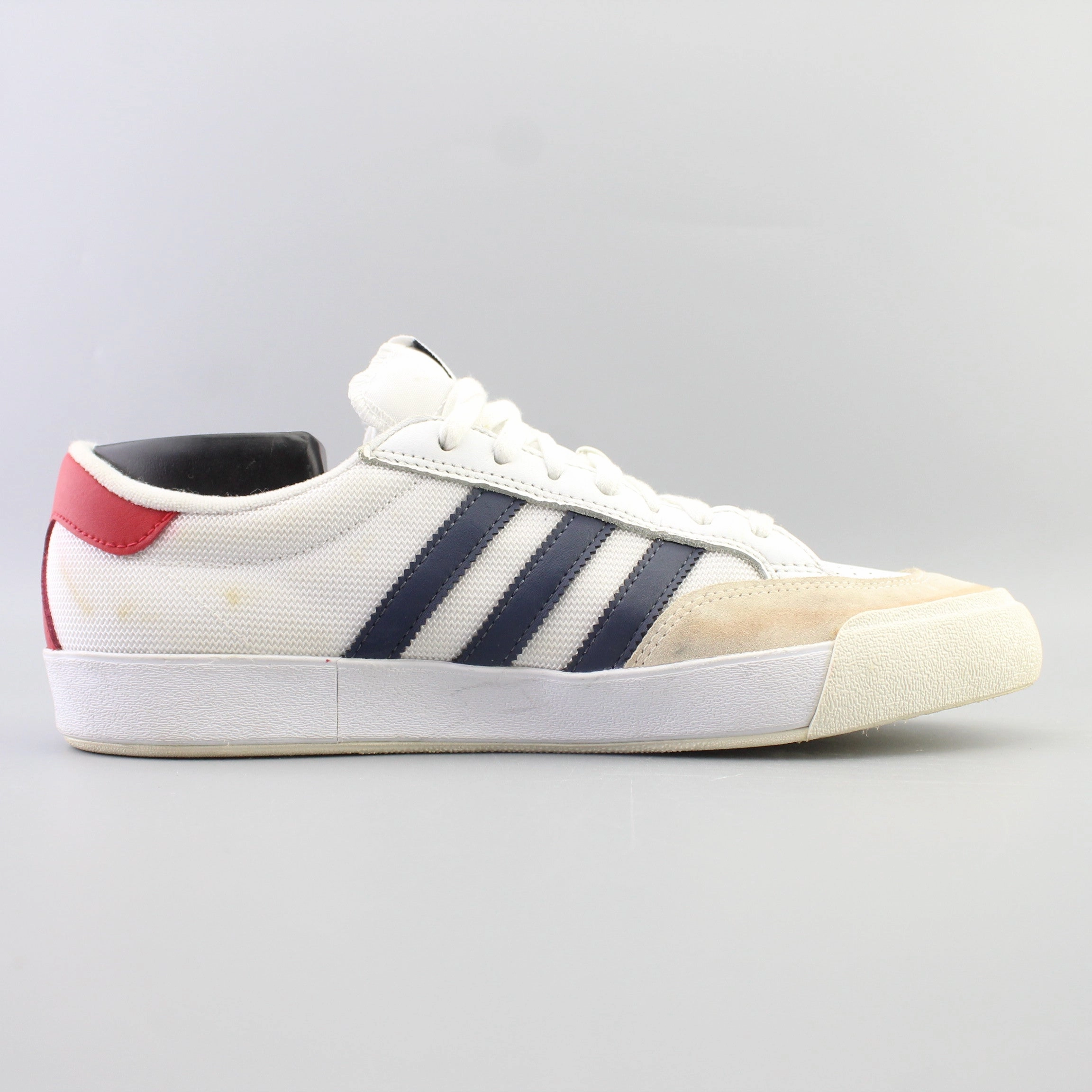 Unity Basketball Shoes ADIDAS NORA