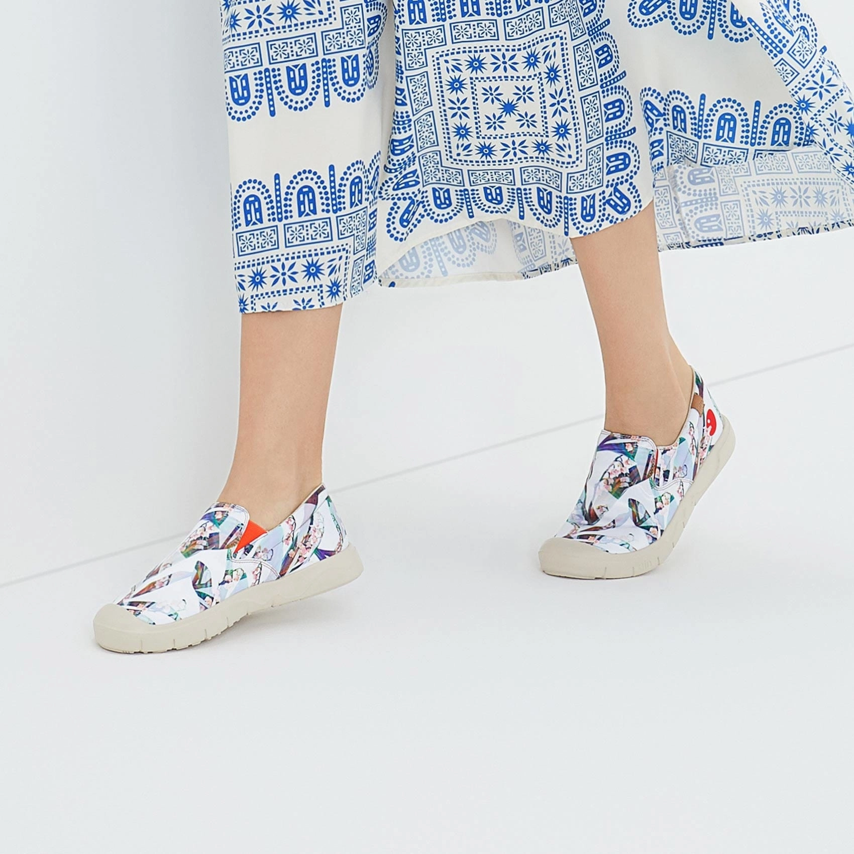 Hidden Beauty III Cadiz I Women Lacing Skate