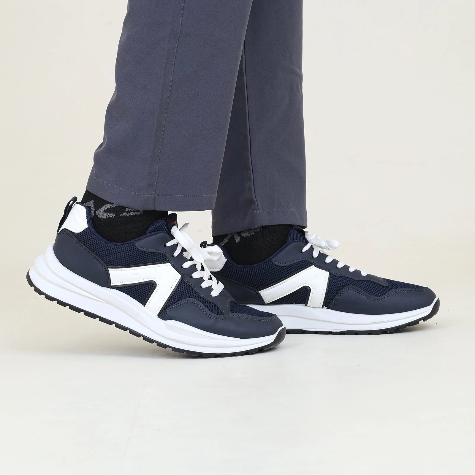 Men's Mesh Runners Best Basketball Shoes For Outdoor Play