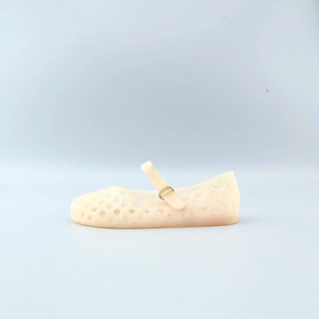 Sandals And Flip Flops OLD NAVY .