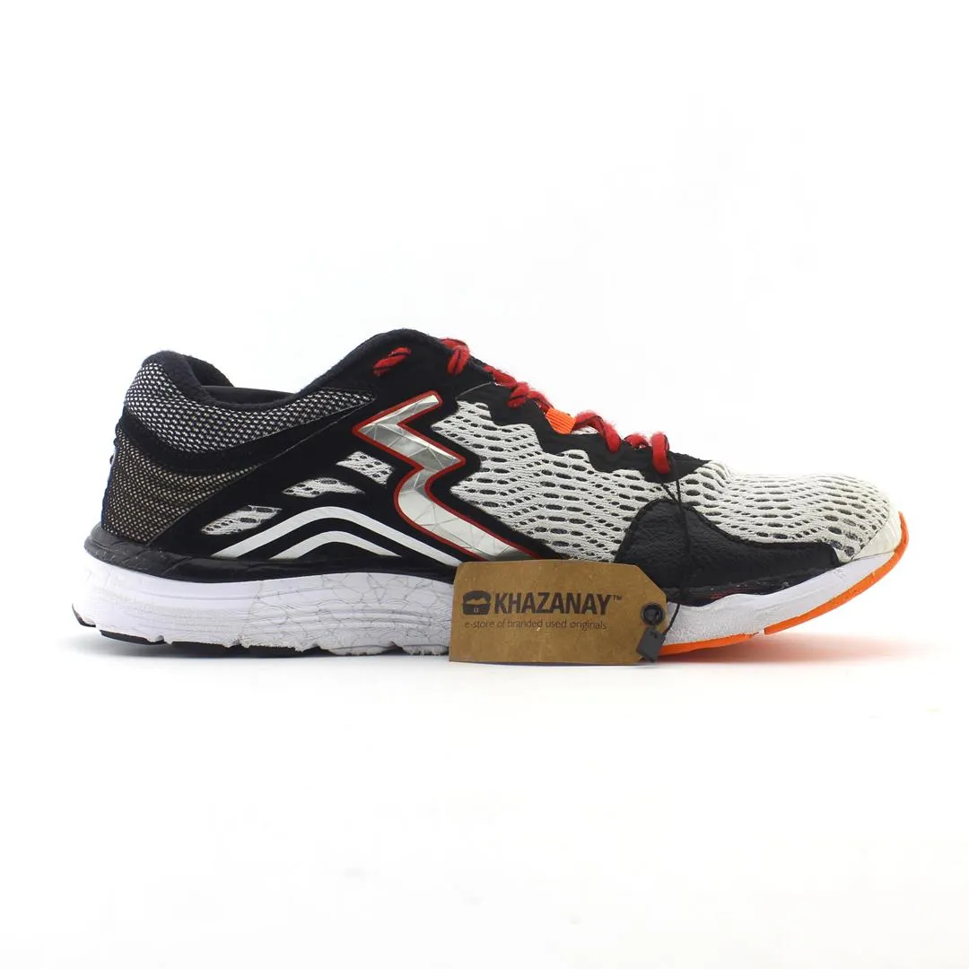Running Shoe Comparison Guide 361 SENSATION 3