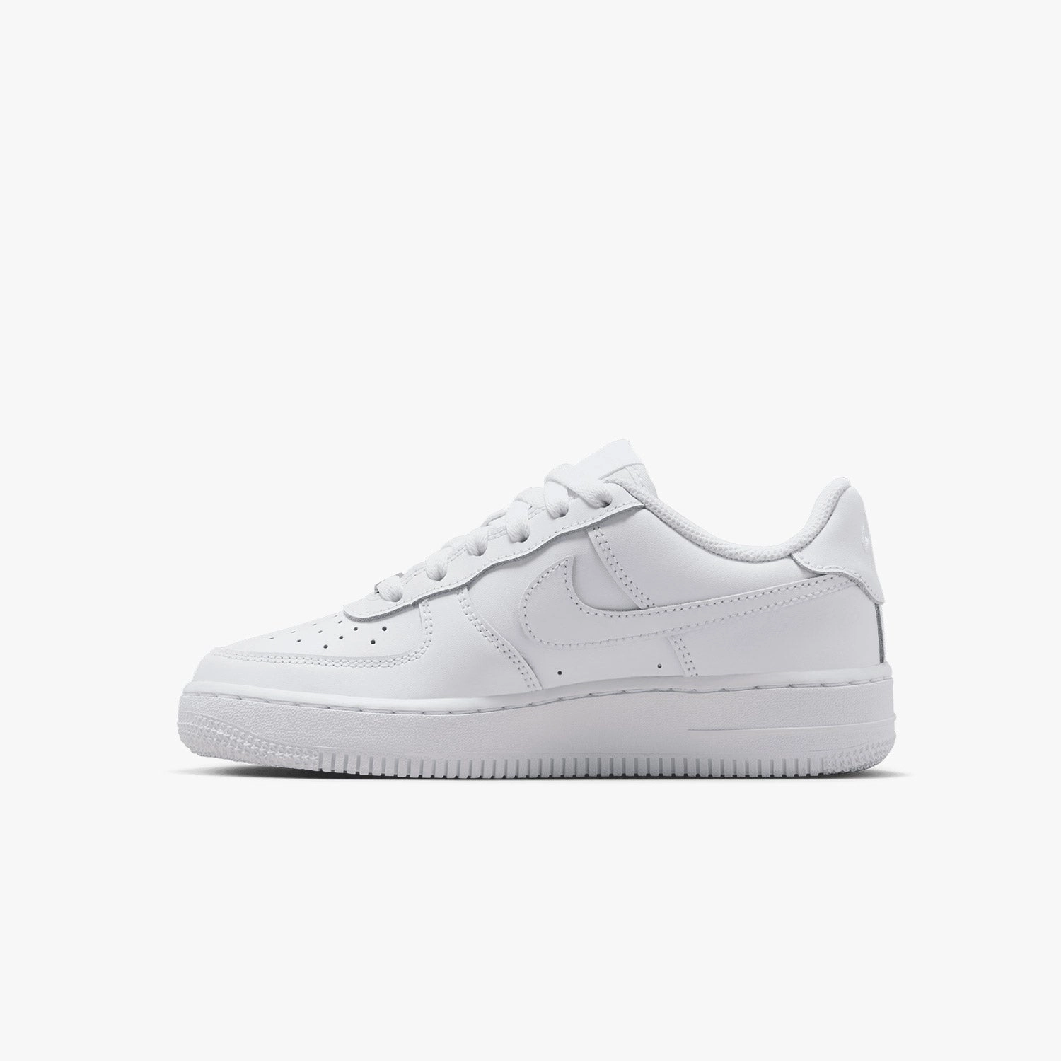 Kid's Air Force 1 LE "Triple White" Grade School Top 3 Best Basketball Shoes