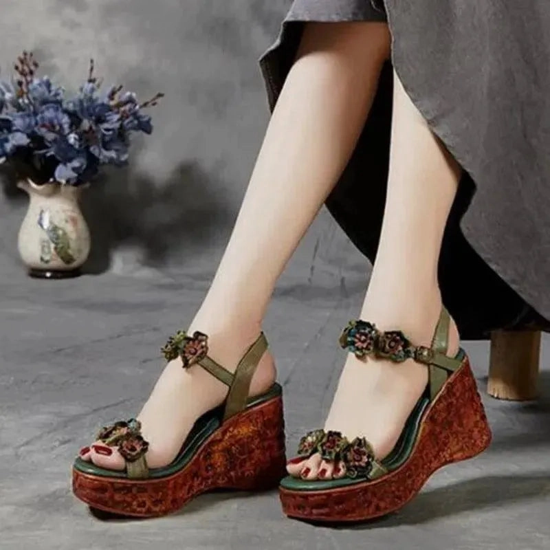Floral PU Leather Wedge Sandals Sandals With Arches