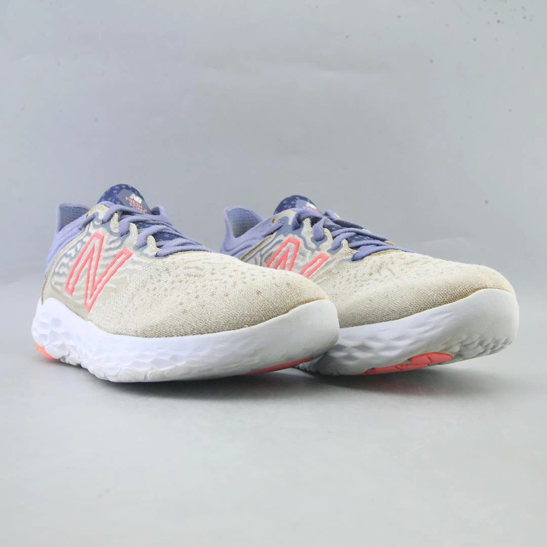 New Balance 2002r Light Pink NEW BALANCE FRESH FOAM X BEACON V3