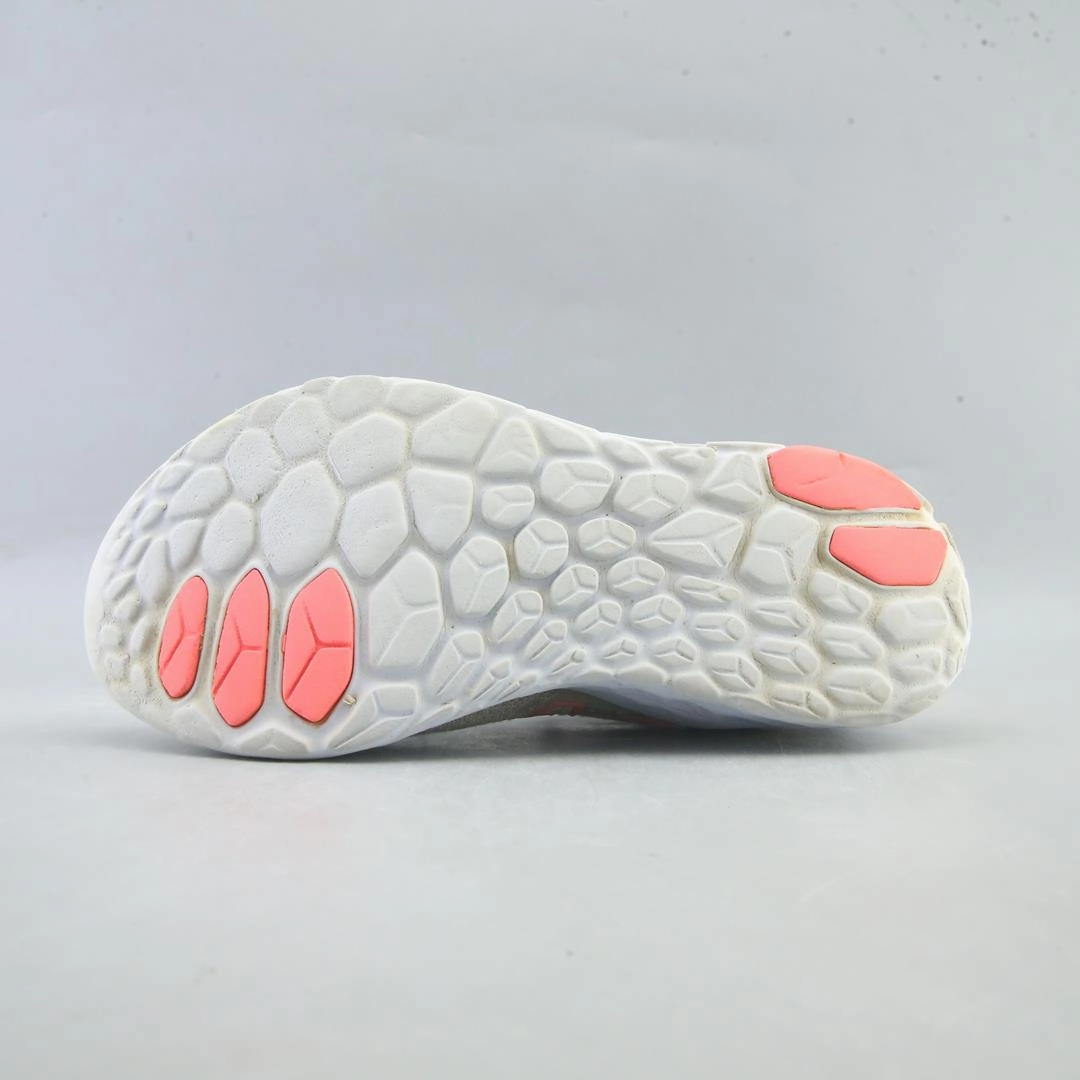 New Balance Tan Sneakers NEW BALANCE FRESH FOAM X BEACON V3