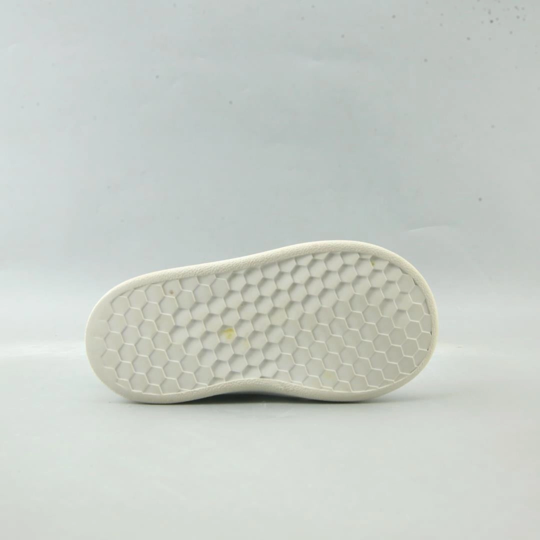 ADIDAS ADVANTAGE Adidas Shoes Nmd R1