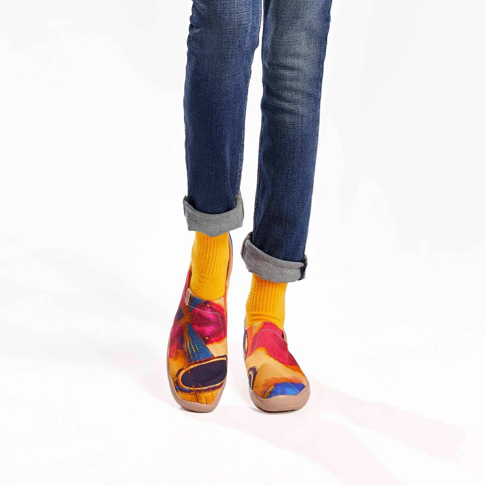 Court Legacy Leather Casual Six-string guitar