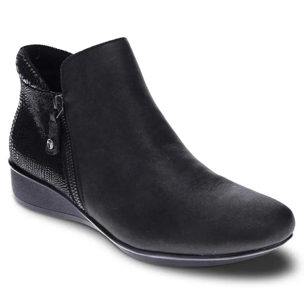 Boots To Wear In The Rain Revere Damascus Onyx/Black Lizard Boot (Women's)