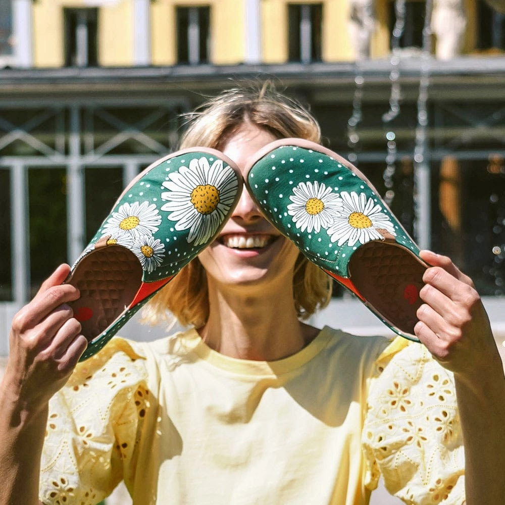 Starnight Daisy Toledo I Women Casual Shoes Size 11