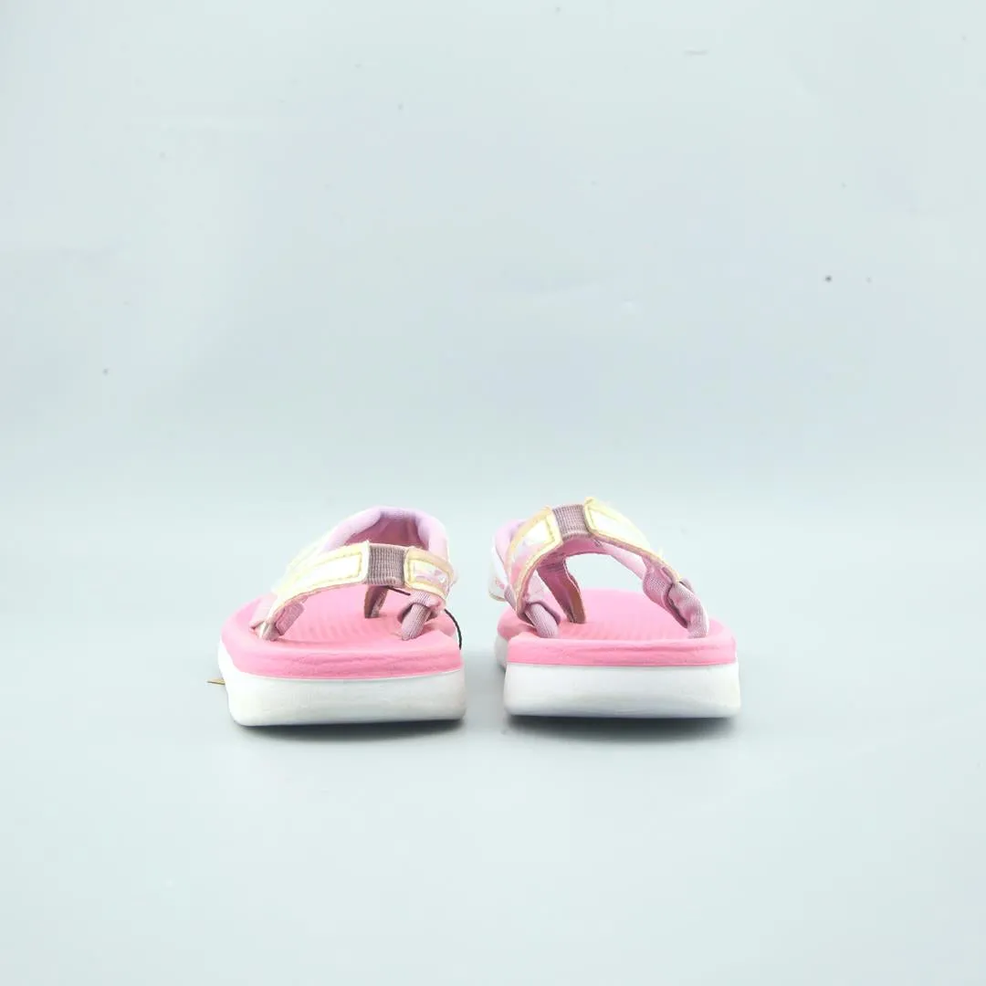 A. Emery Sandals WONDER NATION .