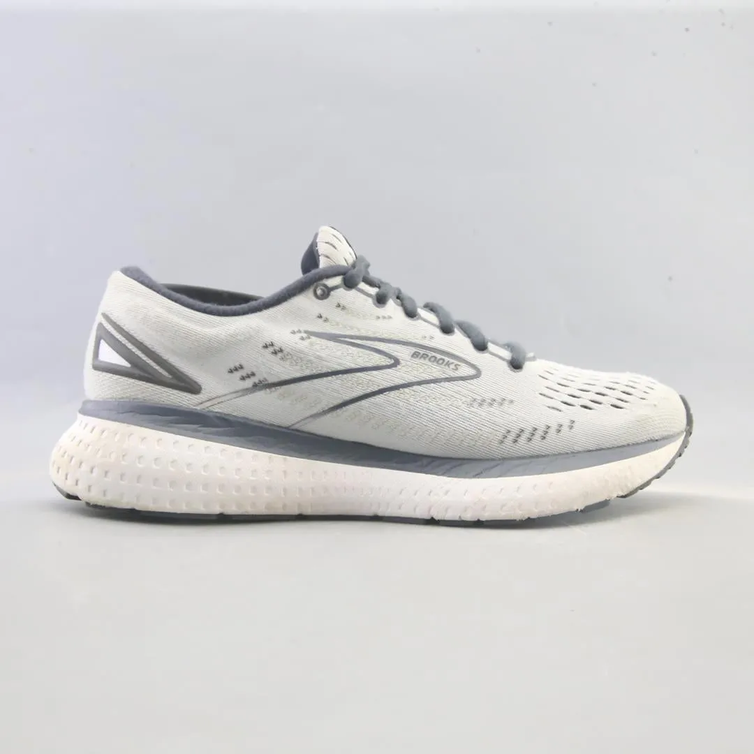 Least Expensive Basketball Shoes BROOKS GLYCERIN 19