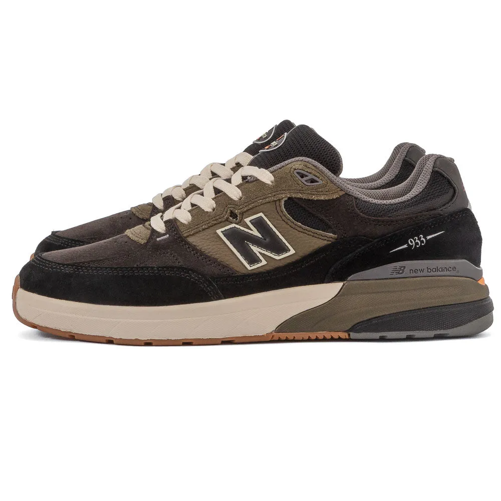 New Balance - Reynolds 933 BST (Black/Green) *SALE New Balance 990 V2