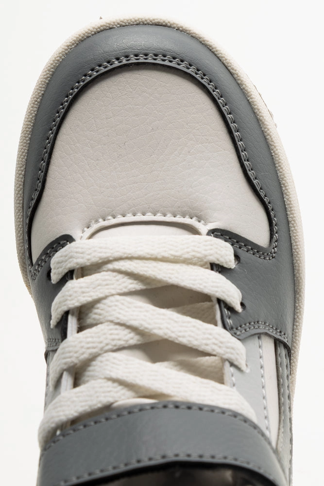 High Top Sneaker White & Grey Clearance Training Shoes