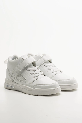 High Top Sneakers White Nike Daily Trainer Shoes