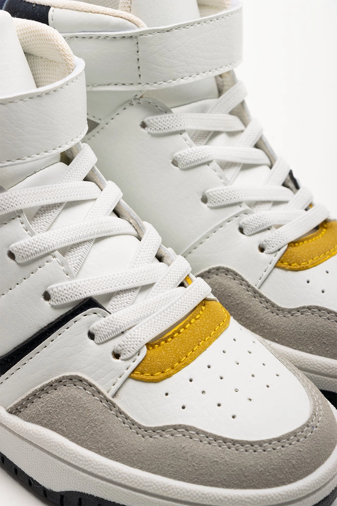 Nike Retro Training Shoes High Top Sneakers White