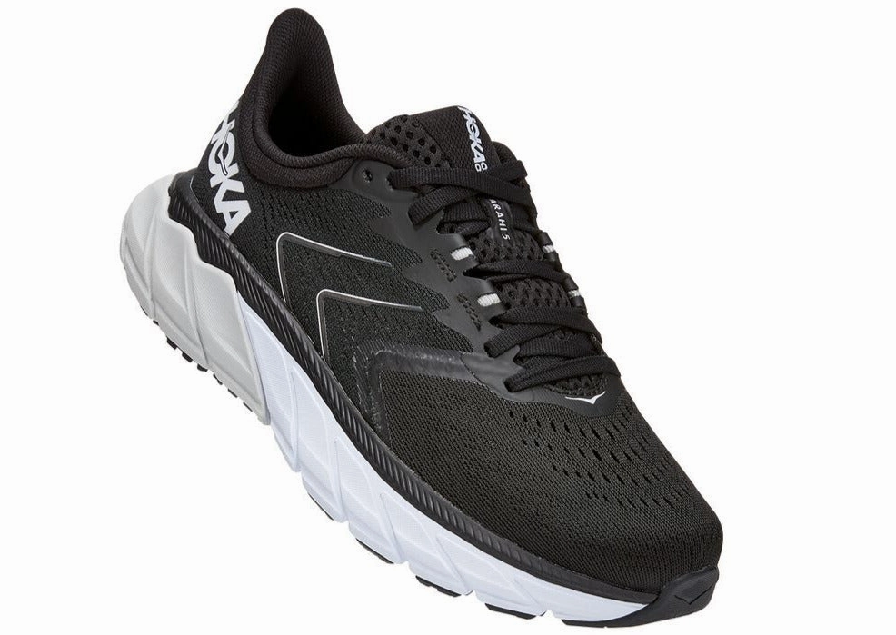 HOKA ONE ONE Women's Arahi 5 Vibram Shoes