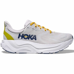 Men's Arahi 8 Running Shoes Stardust / Cosmic Grey Comparison