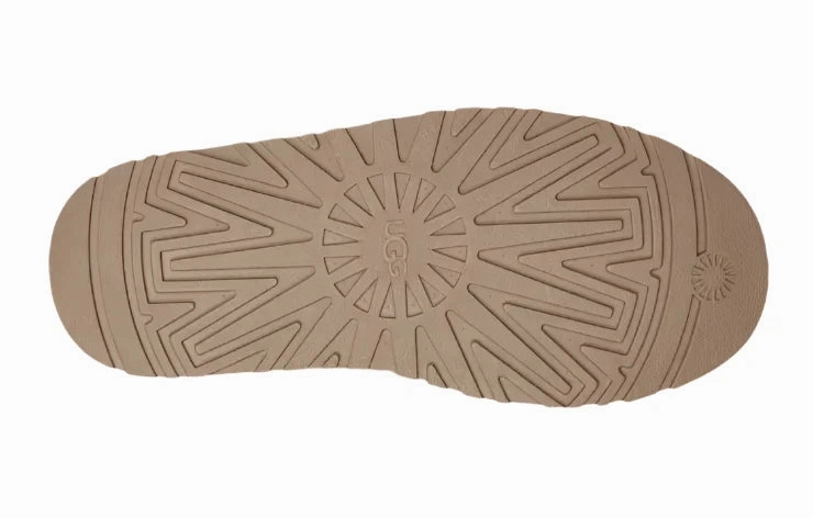 Mid High Trail Running Shoes UGG Women's Disquette Slipper - Chestnut