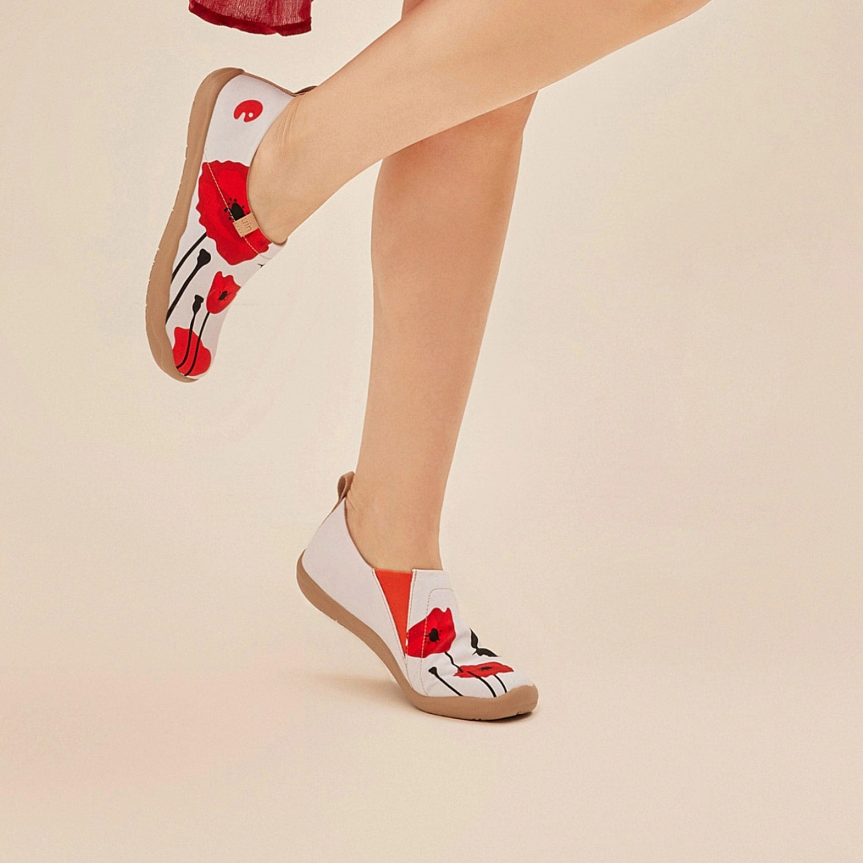 Hummingbird & Poppy Toledo I Women Diabetic Casual Shoes