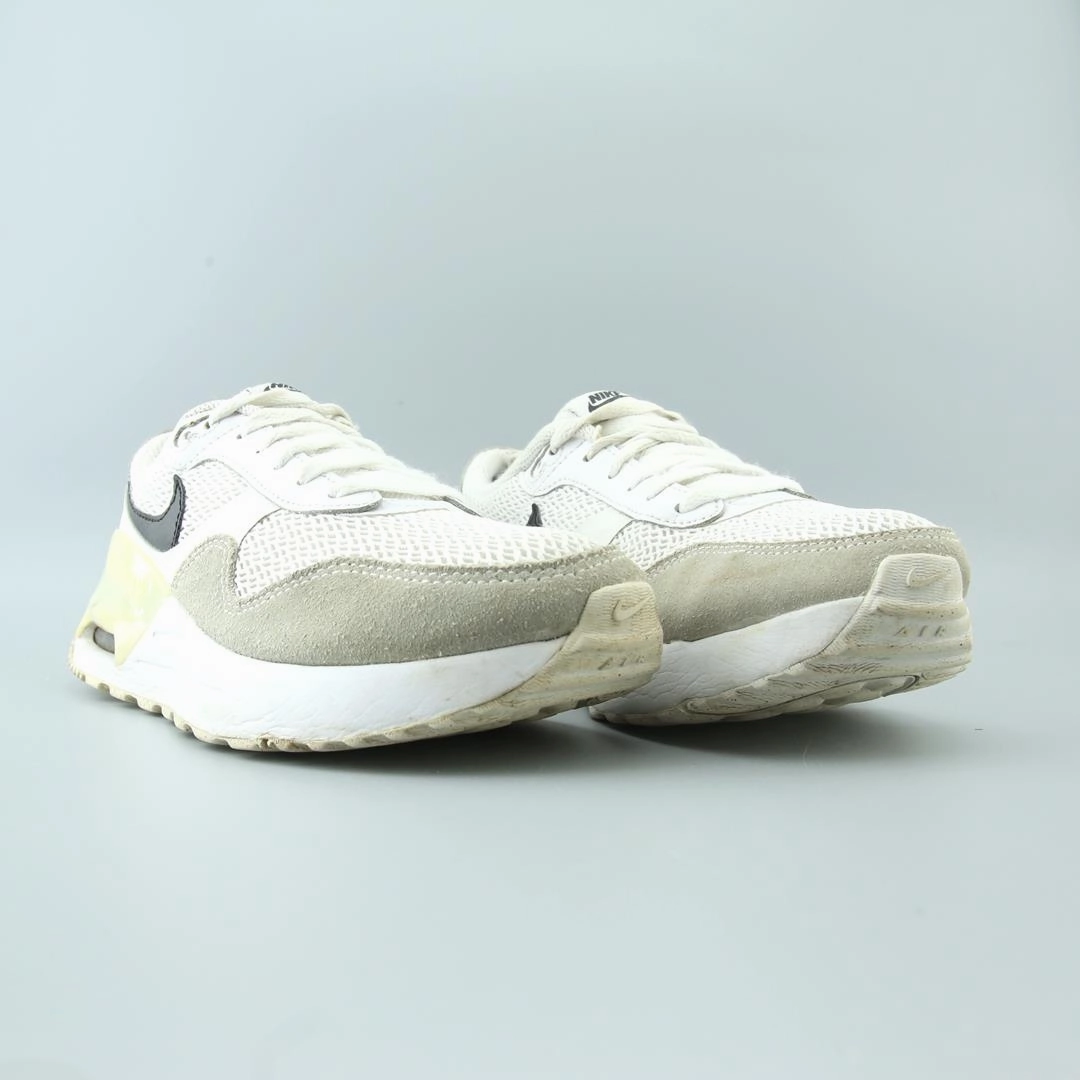 Gato Nike Shoes NIKE AIR MAX SYSTM