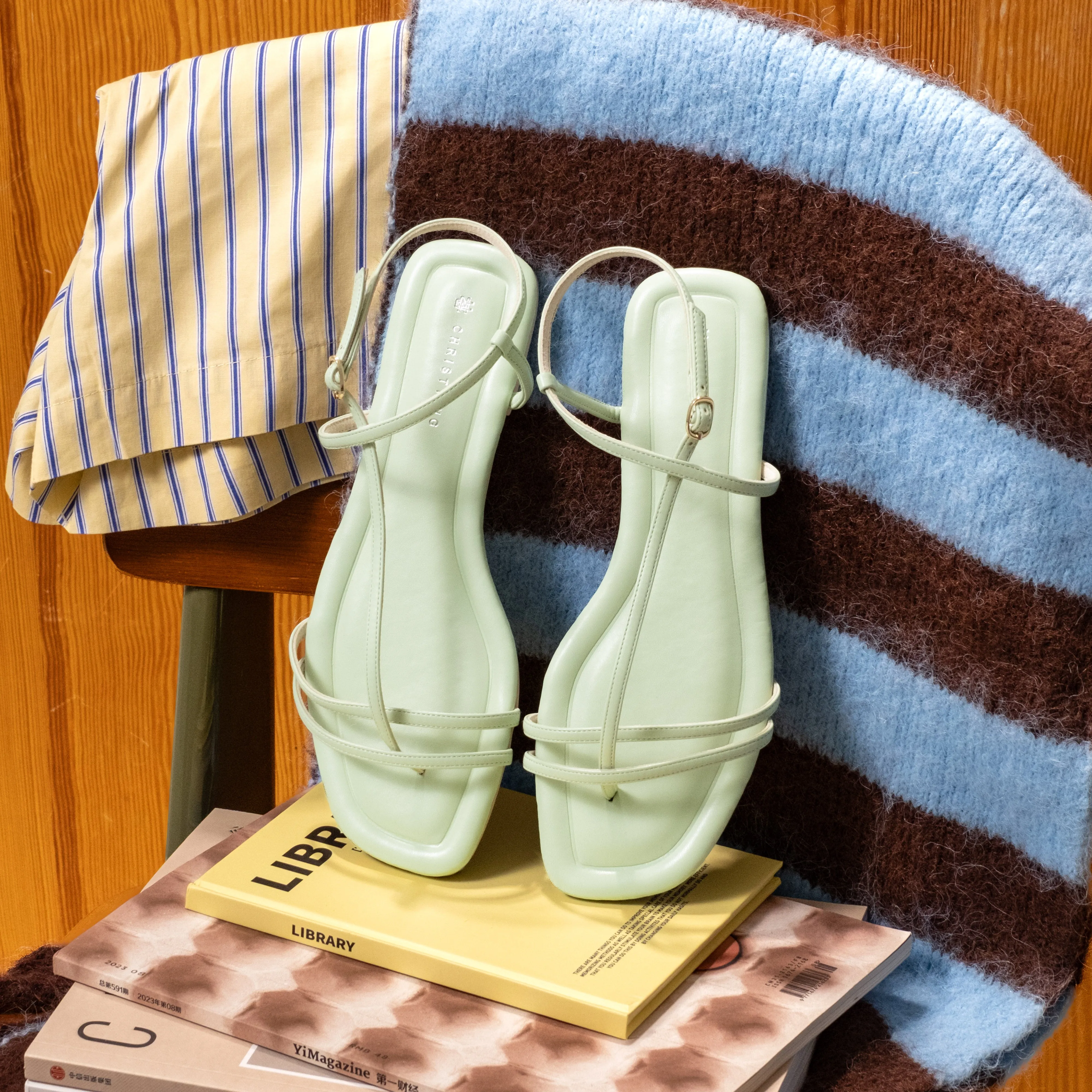 Irini Strappy Sandals Ty Slippers