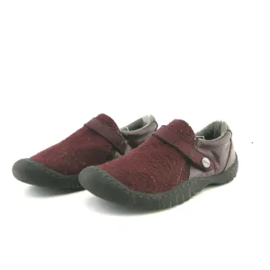 J SPORT  BLAIR Flat Sandals With Straps