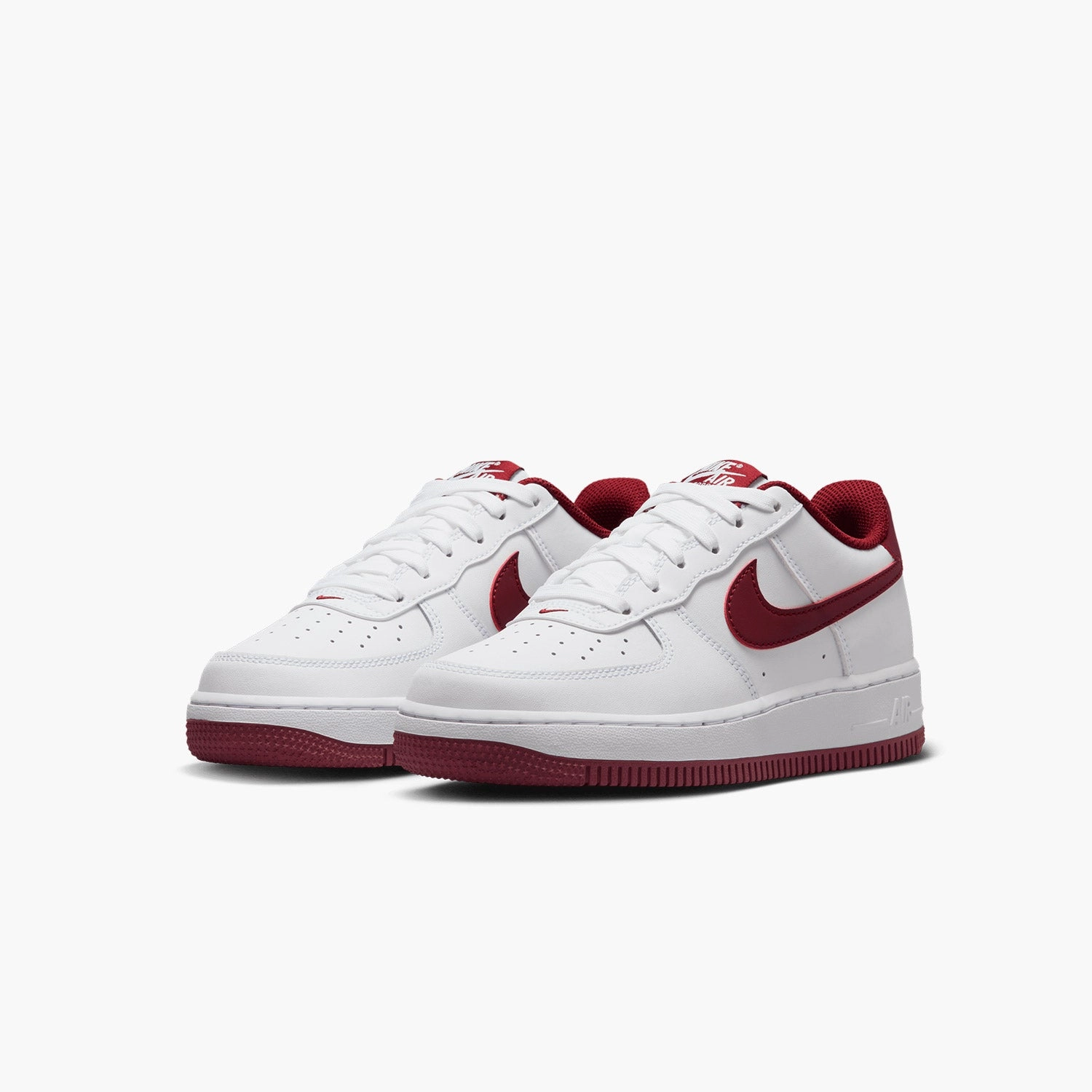 Best Basketball Shoes Of 2023 Kid's Air Force 1 Lv8 2 "White Team Red" Grade School