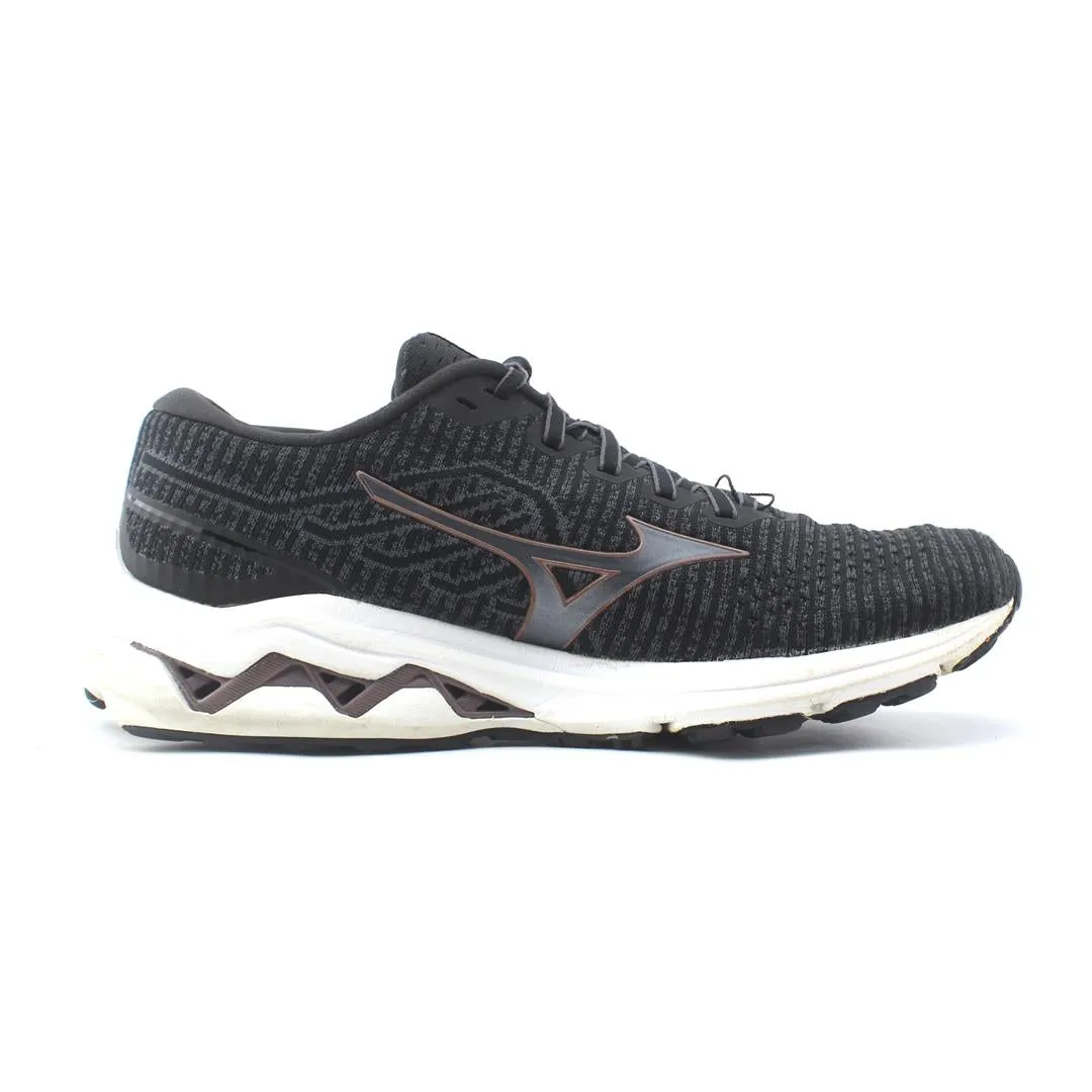 MIZUNO WAVE INSPIRE 18 Donate Running Shoes