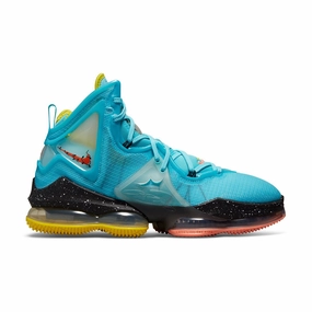 Nike Shoe Size LeBron 19 'Christmas'