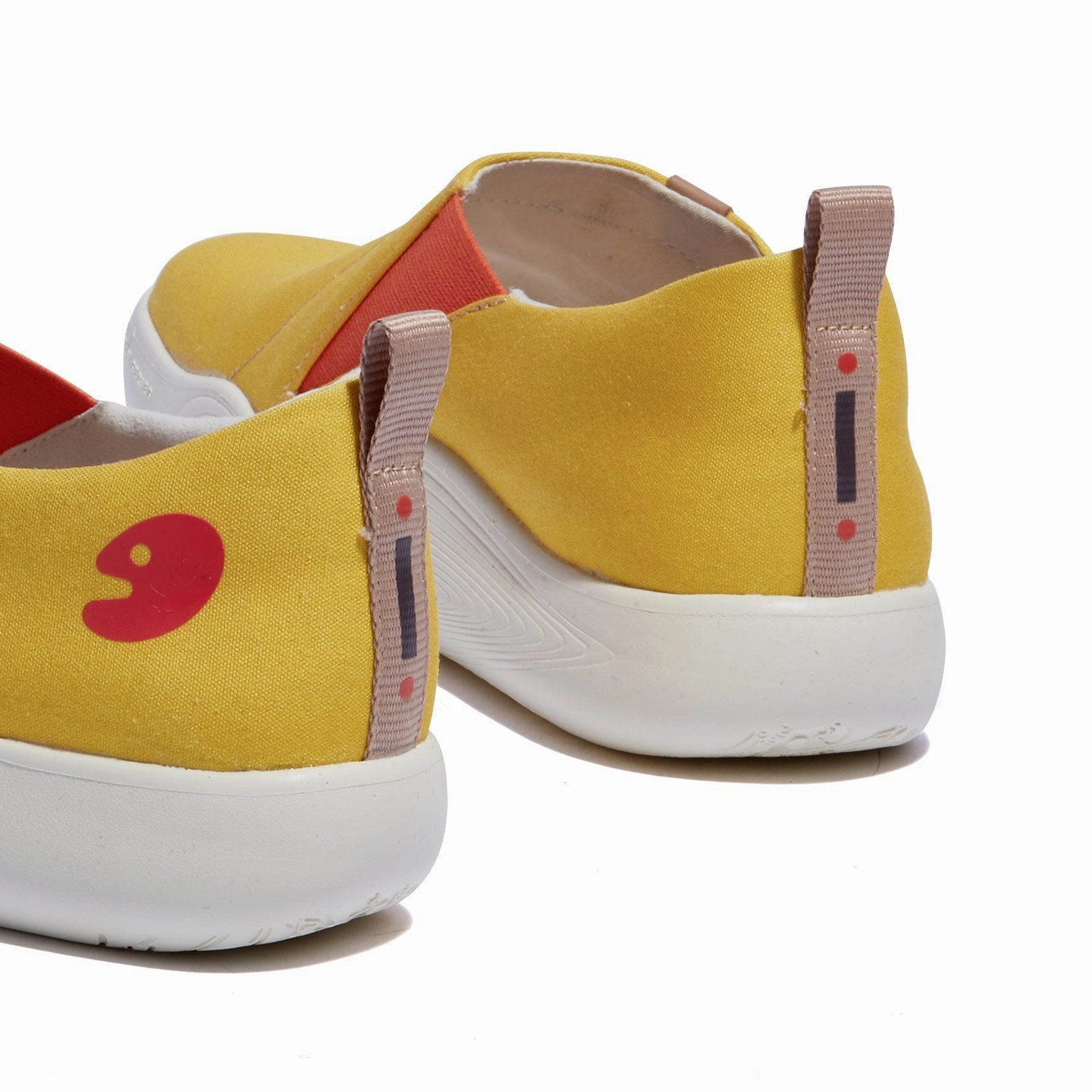 Lemon Chrome Toledo X Women Grand Td Lifestyle Court Casual Shoes