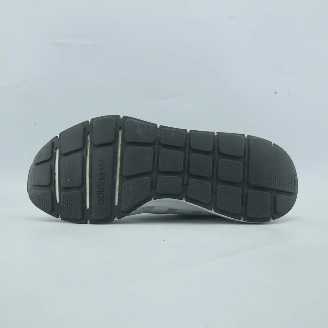 ADIDAS SWIFT RUN Adidas Nmd Xr1 Winter Shoes