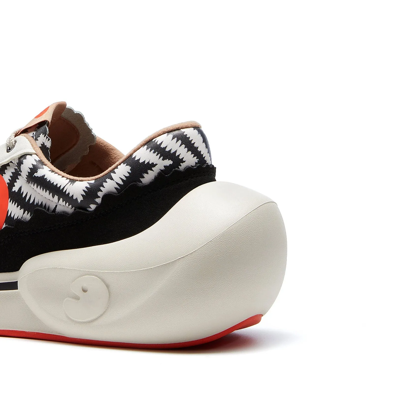 Ink Ripple 4 Bilbao B2 Women Chris Cole Skate Shoes