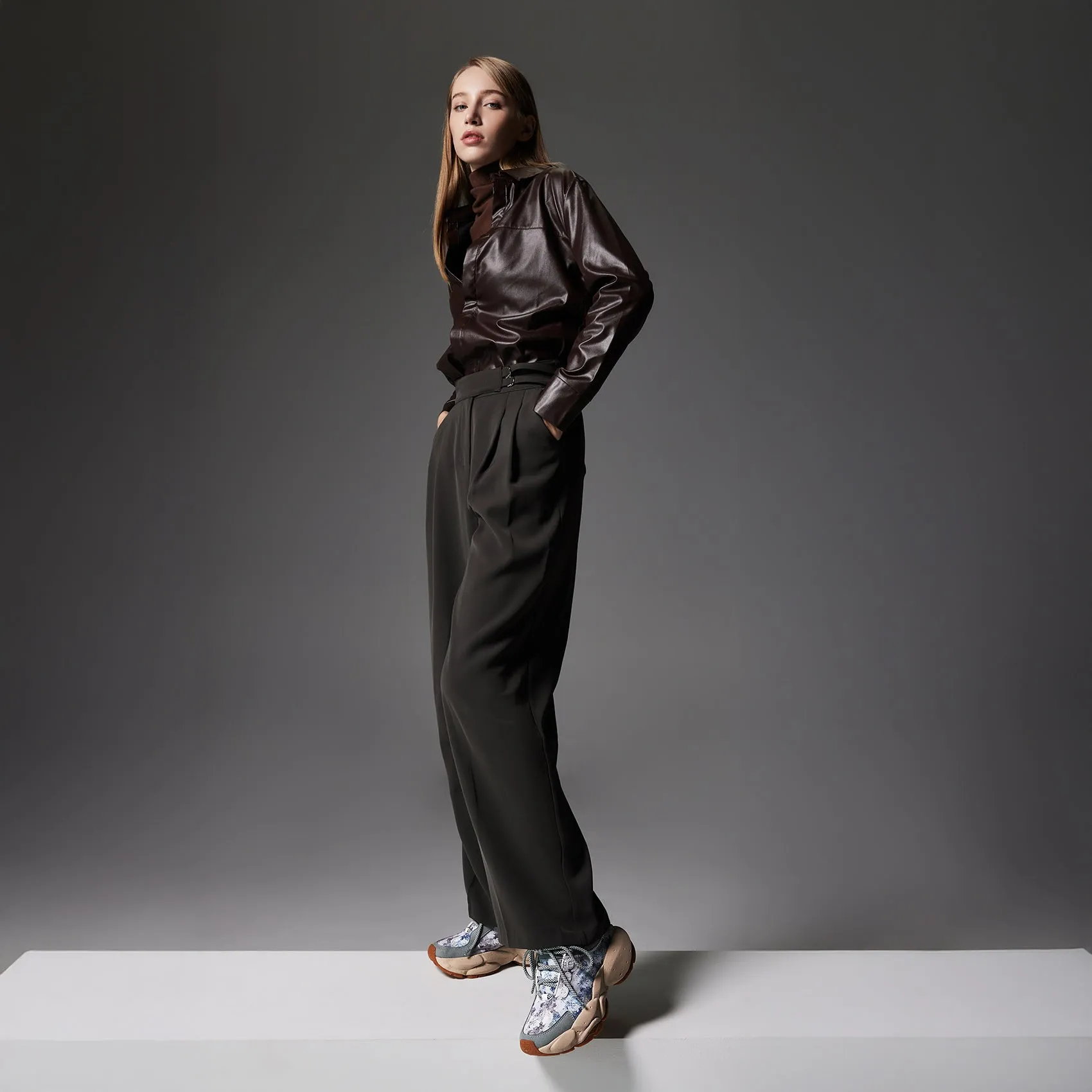 Lost in the Blue Sky Dreamland I Women Ultra Glide Trail Running Shoe Review