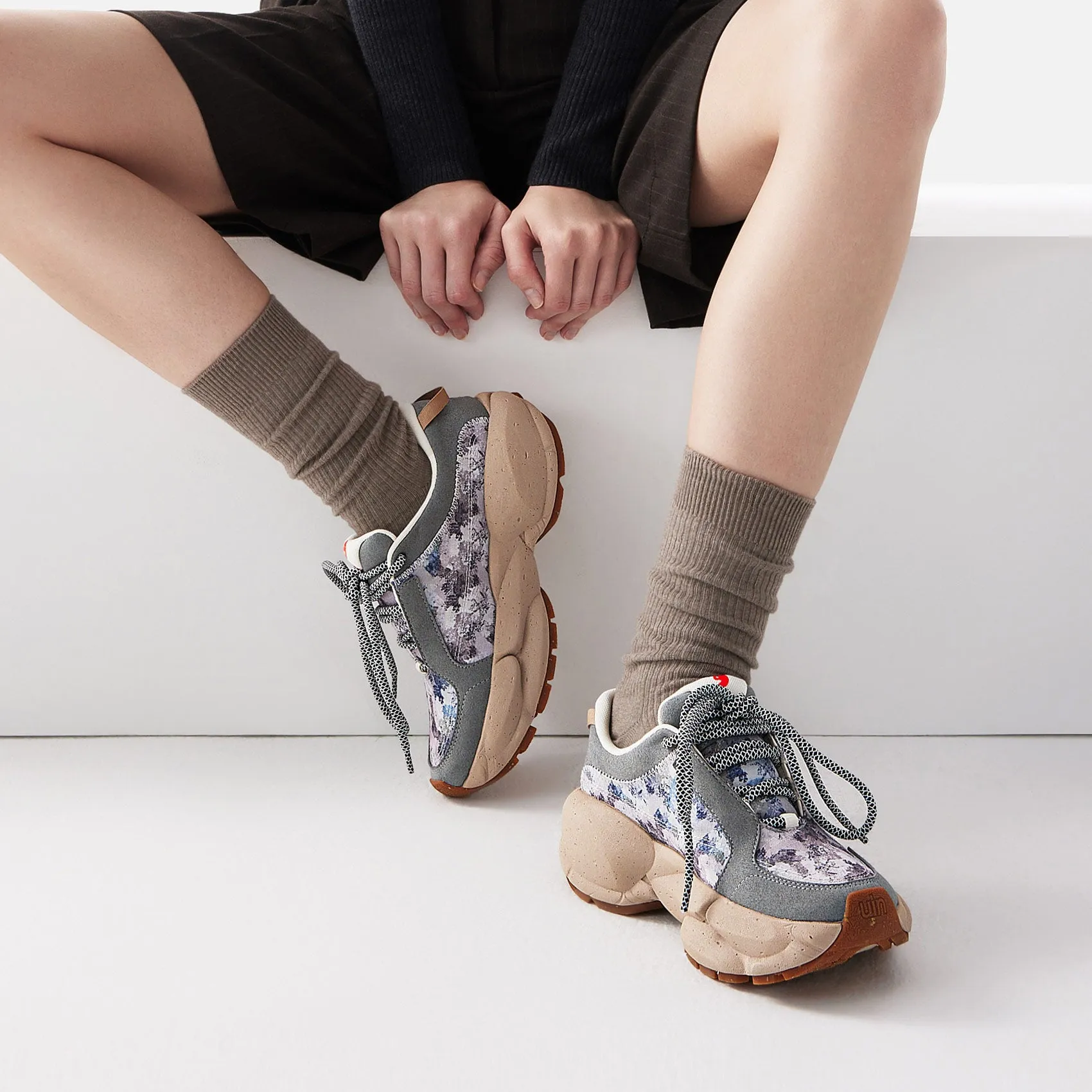 Trail Vs Running Shoes Lost in the Blue Sky Dreamland I Women