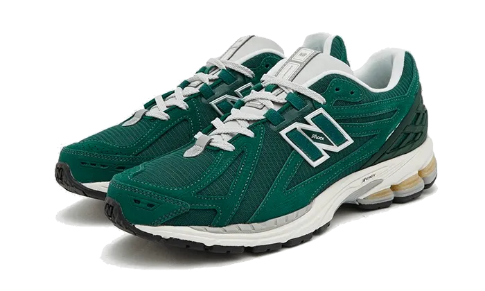 New Balance New Running Shoes New Balance 1906R Green Suede Metallic Silver