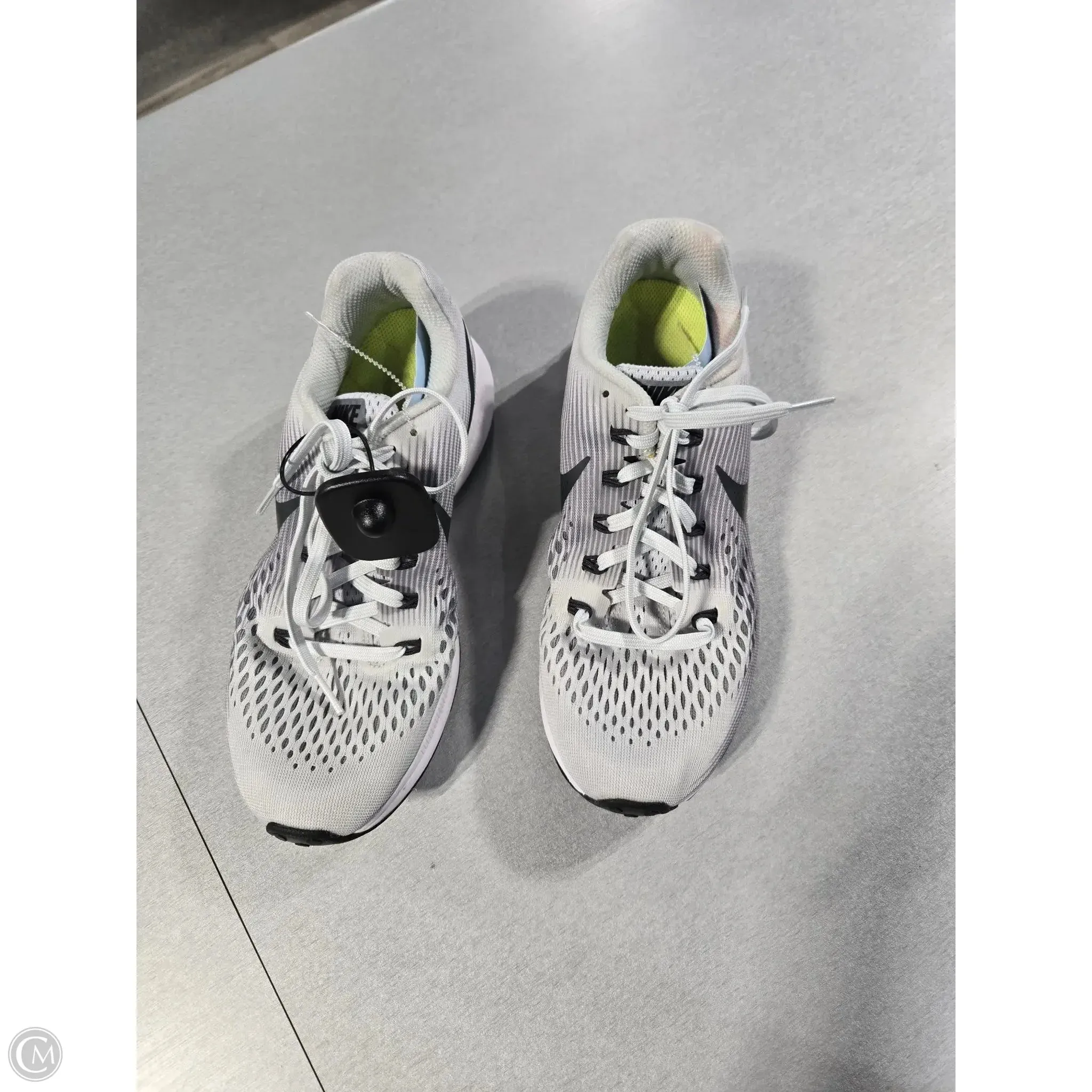 Shoes Athletic By Nike In Grey, Size: 8.5 Air Max Nike Tennis Shoes