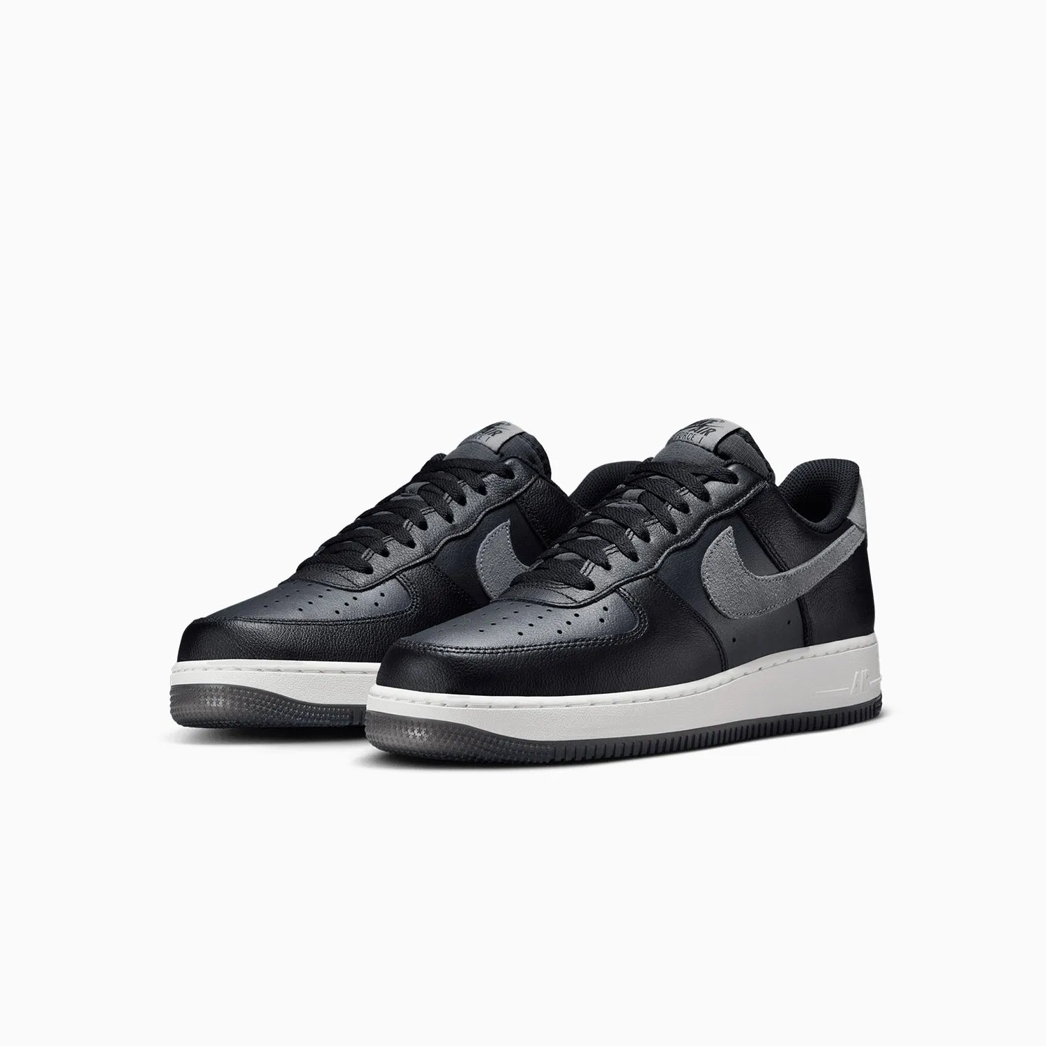 Nike Everyday Shoes Men's Air Force 1 `07 LV8 "Smoke Grey"