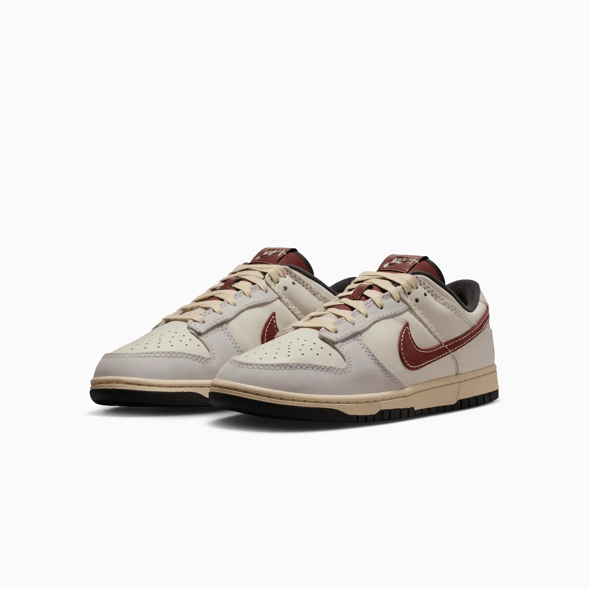 Men's Dunk Low "Dark Pony Soft Pearl" Nike Tiempo Legend Club Indoor Soccer Shoes