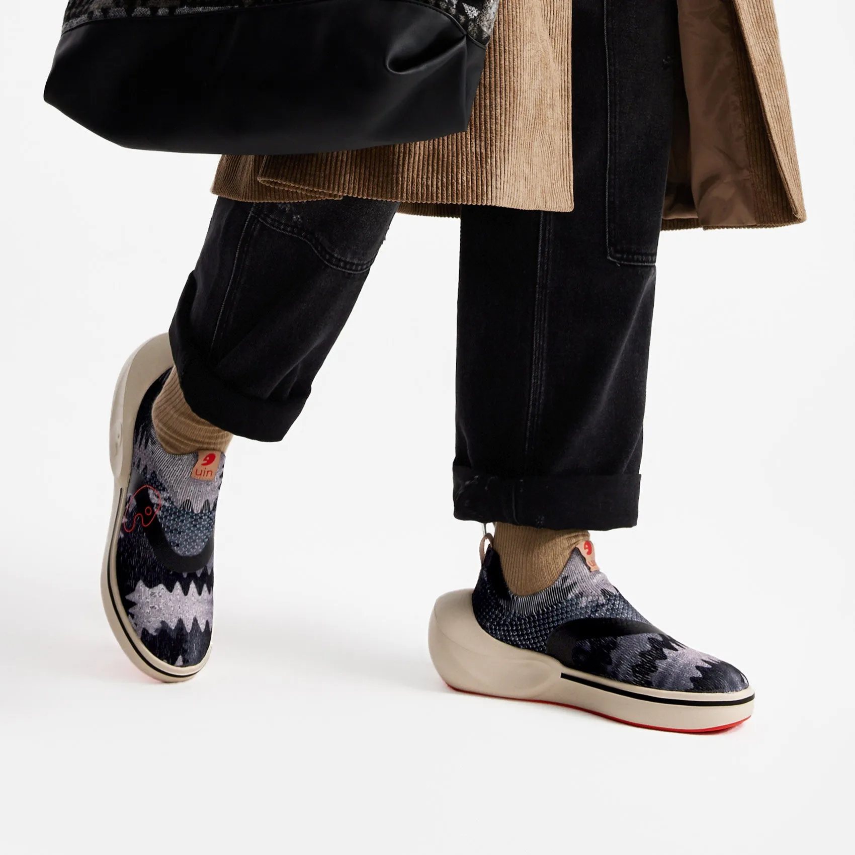 Mire of Memory 3 Bilbao B1 Men Stan Smith Skate Shoes