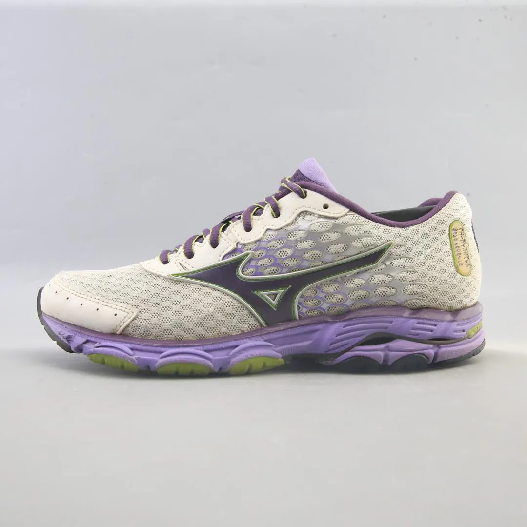MIZUNO WAVE INSPIRE 11 Half Marathon Running Shoes