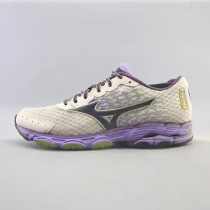 MIZUNO WAVE INSPIRE 11 Best Running Shoes For People With Bad Knees