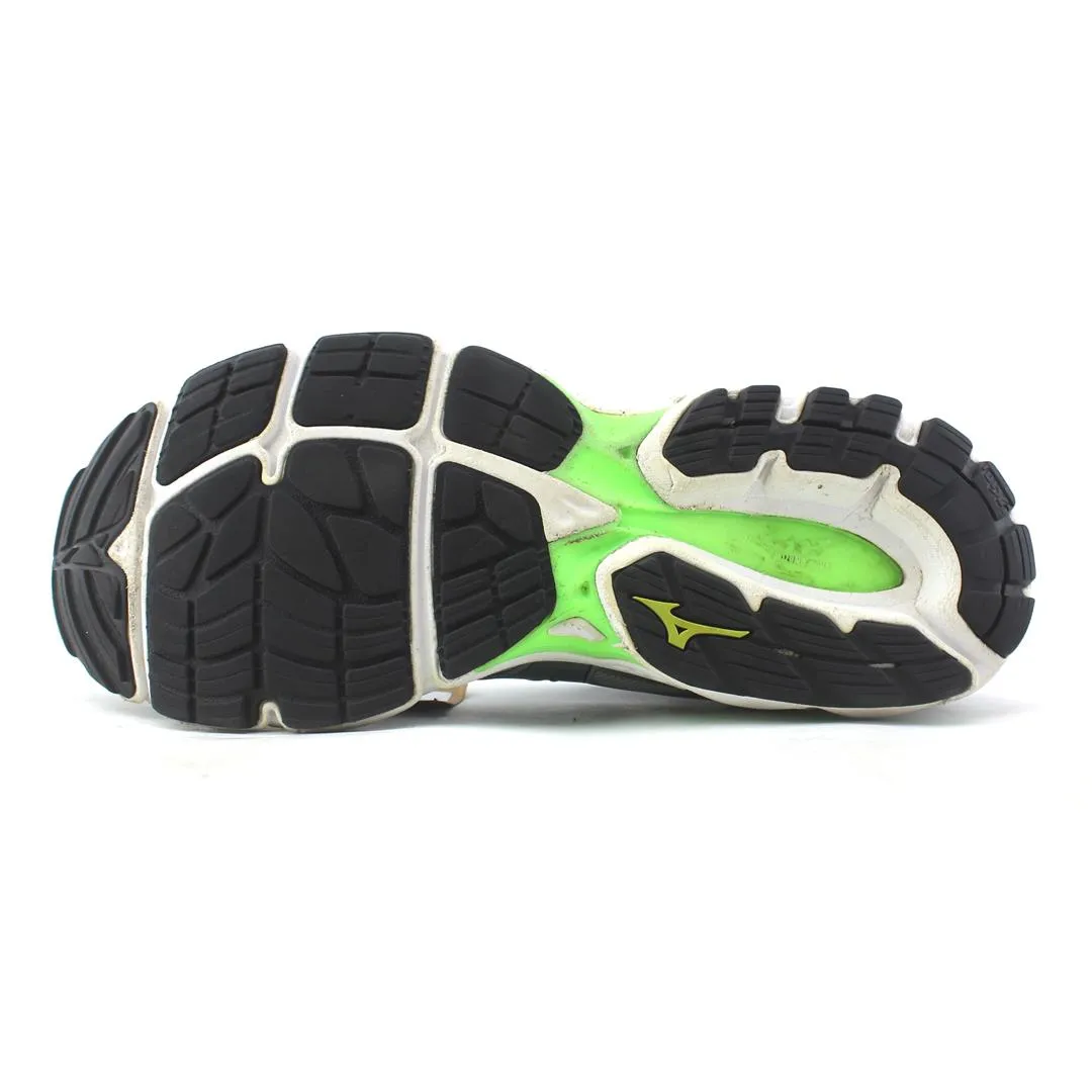 MIZUNO WAVE INSPIRE 15 Lightest Trail Running Shoes